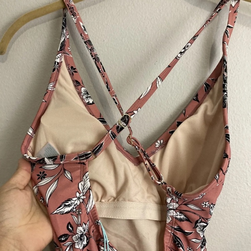 7-4 Kona Sol One Piece Swimsuit Pink NWT Coverage floral XS - Picture 5 of 5
